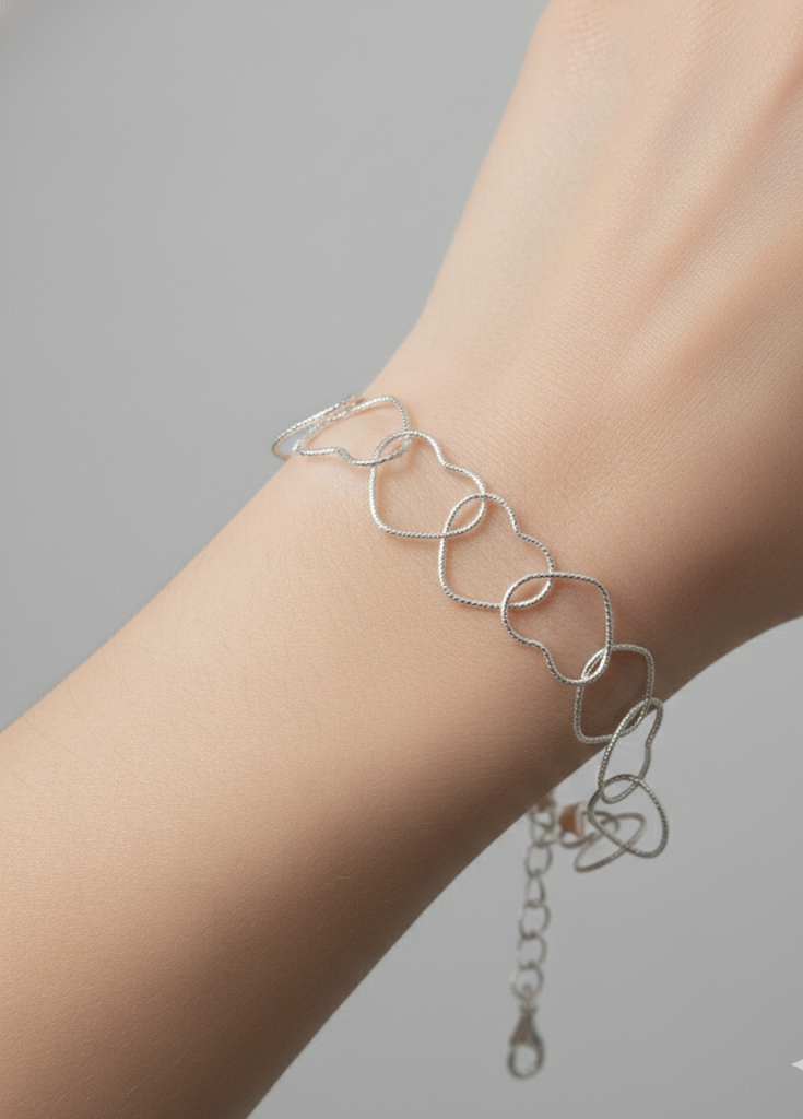 Diamond-cut Heart Bracelet in 925 Sterling Silver