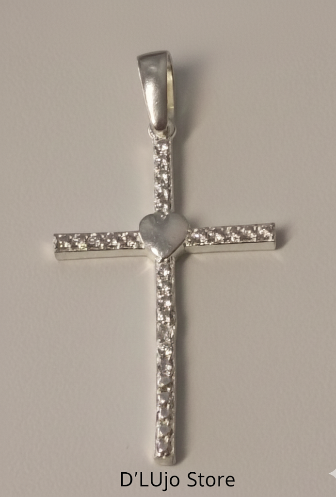 Dije de Cruz con Corazón Central en Plata 925