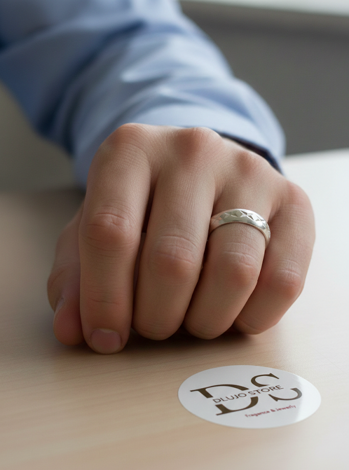 Diamond Cut Wedding Band in 925 Sterling Silver