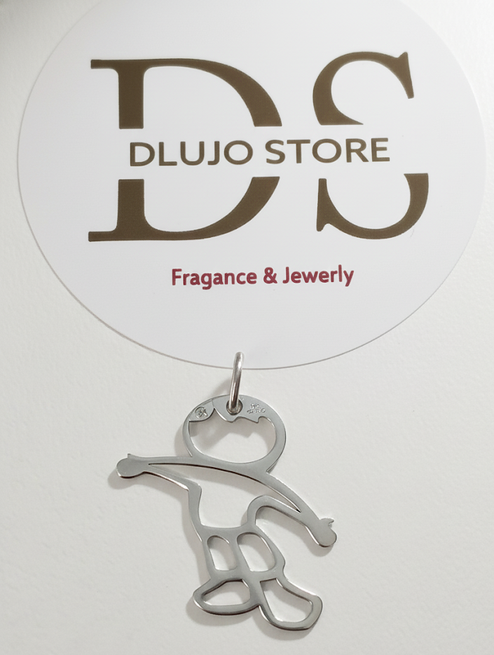 Dije Silueta “Niño Aventurero” en Plata 925