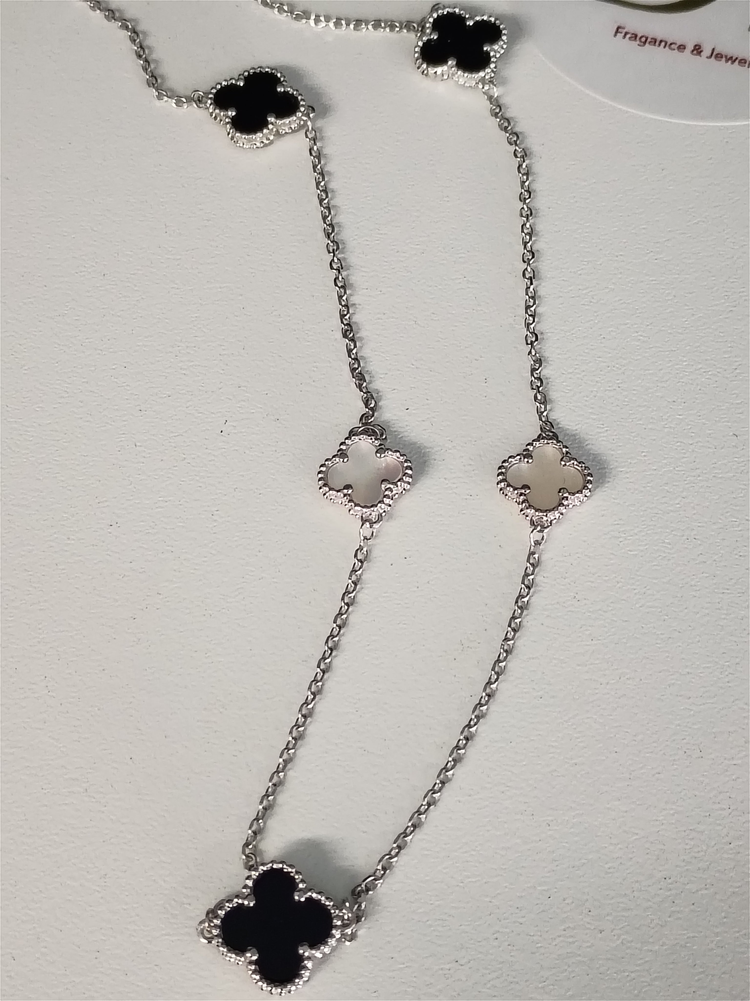 Collar Largo de Tréboles Bicolor en Plata 925 con Ónix y Nácar