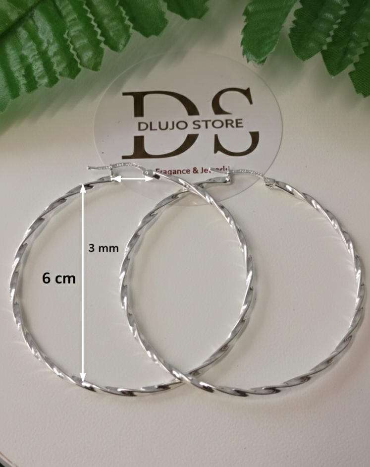 Arracadas “Textura Twist” en Plata de Ley 925 – 6 cm