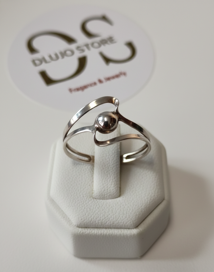 “Orbit” ring in 925 Sterling Silver