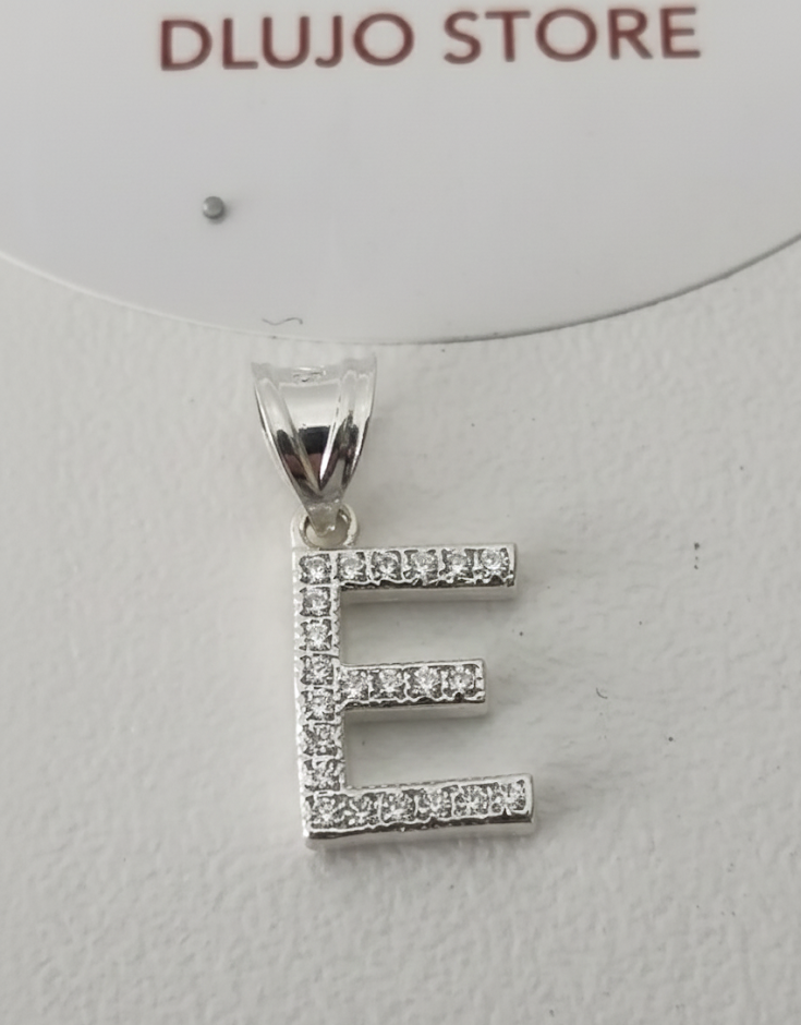 Dije Inicial Letra “E” en Plata de Ley 925