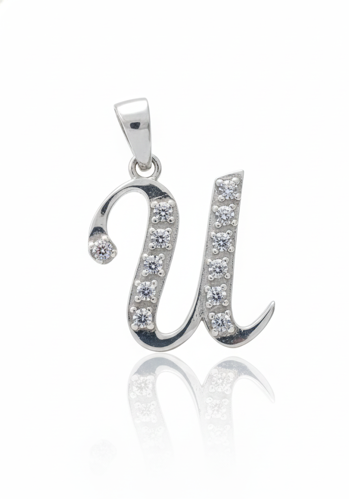 Dije Inicial Letra “U” en Plata de Ley 925 con Circonias