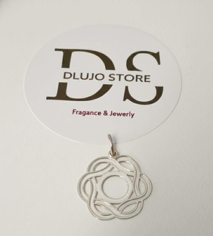 Dije la Rosa Entrelazada en Plata de Ley 925