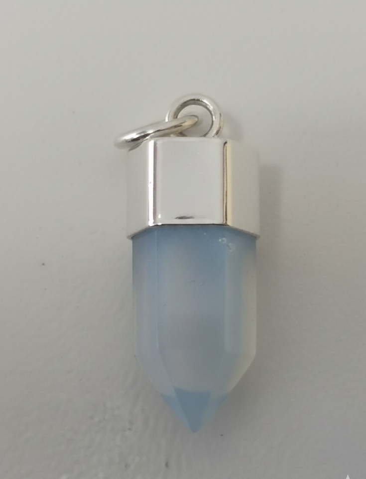 Dijes de Cuarzos Creados en Forma de Péndulo en Plata de Ley 925