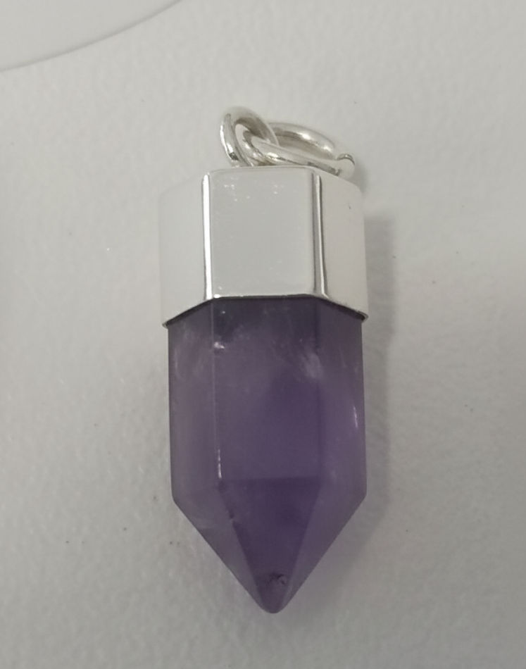 Dijes de Cuarzos Creados en Forma de Péndulo en Plata de Ley 925