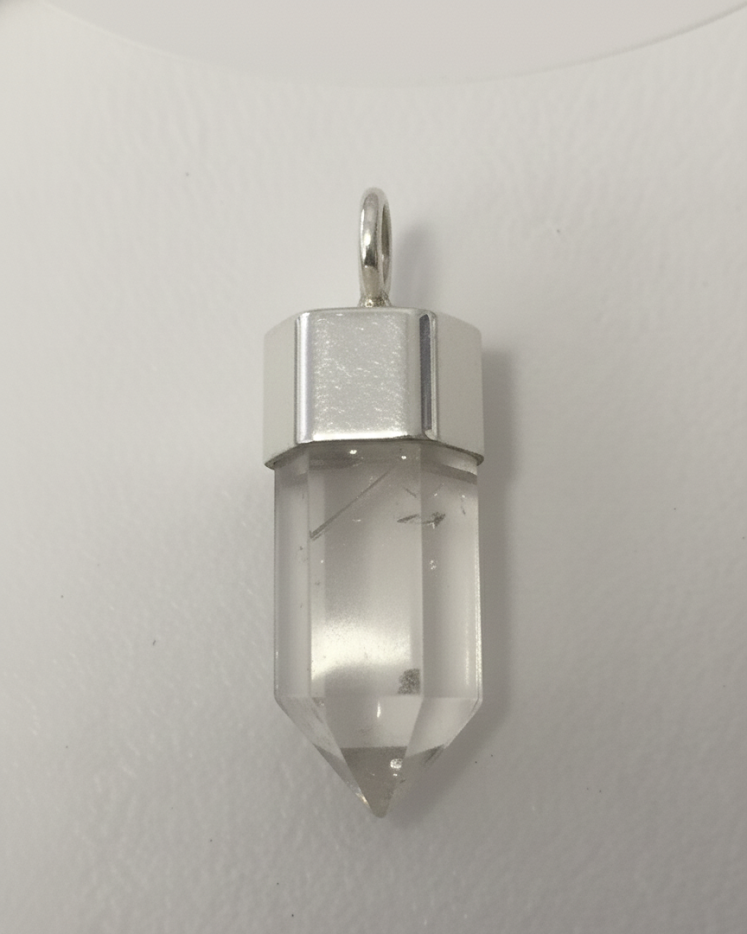 Dijes de Cuarzos Creados en Forma de Péndulo en Plata de Ley 925