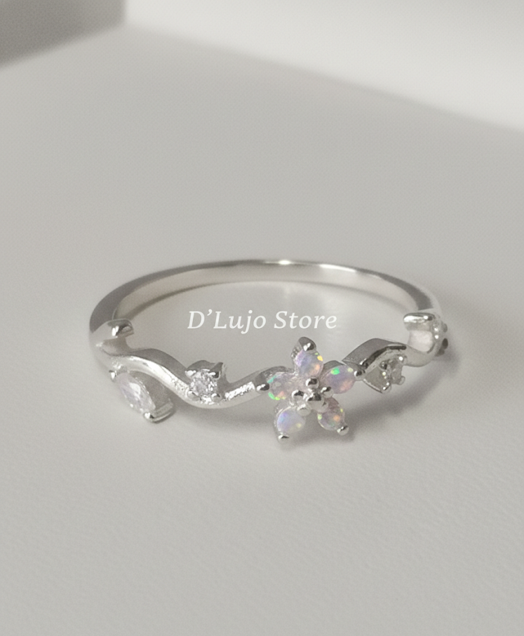 Anillo “Corona Primaveral” en Plata de Ley 925