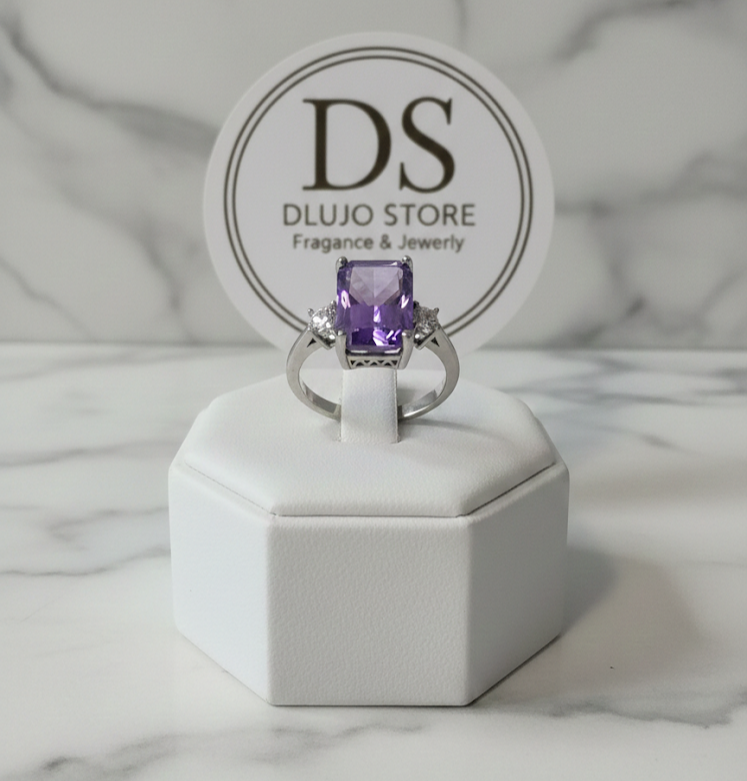 Anillo “Amatista Rectangular” en Plata Turca 925