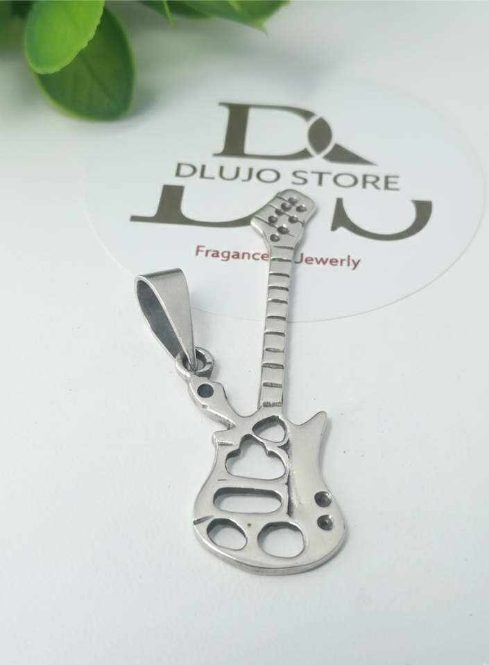 Dije de Guitarra en Plata de Ley 925