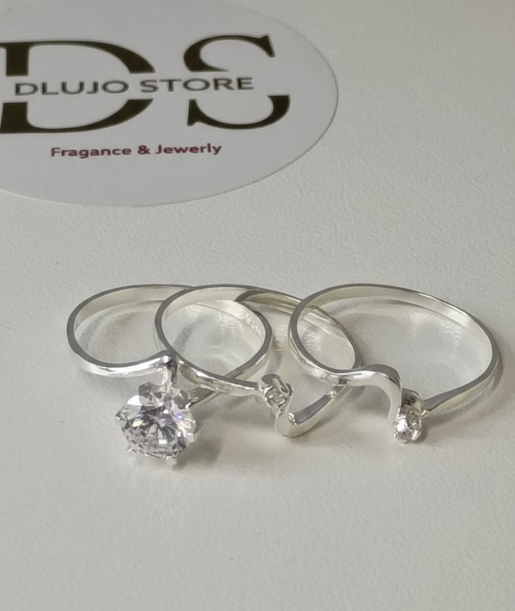 Set para Boda “Abrazo Eterno” en Plata de Ley 925