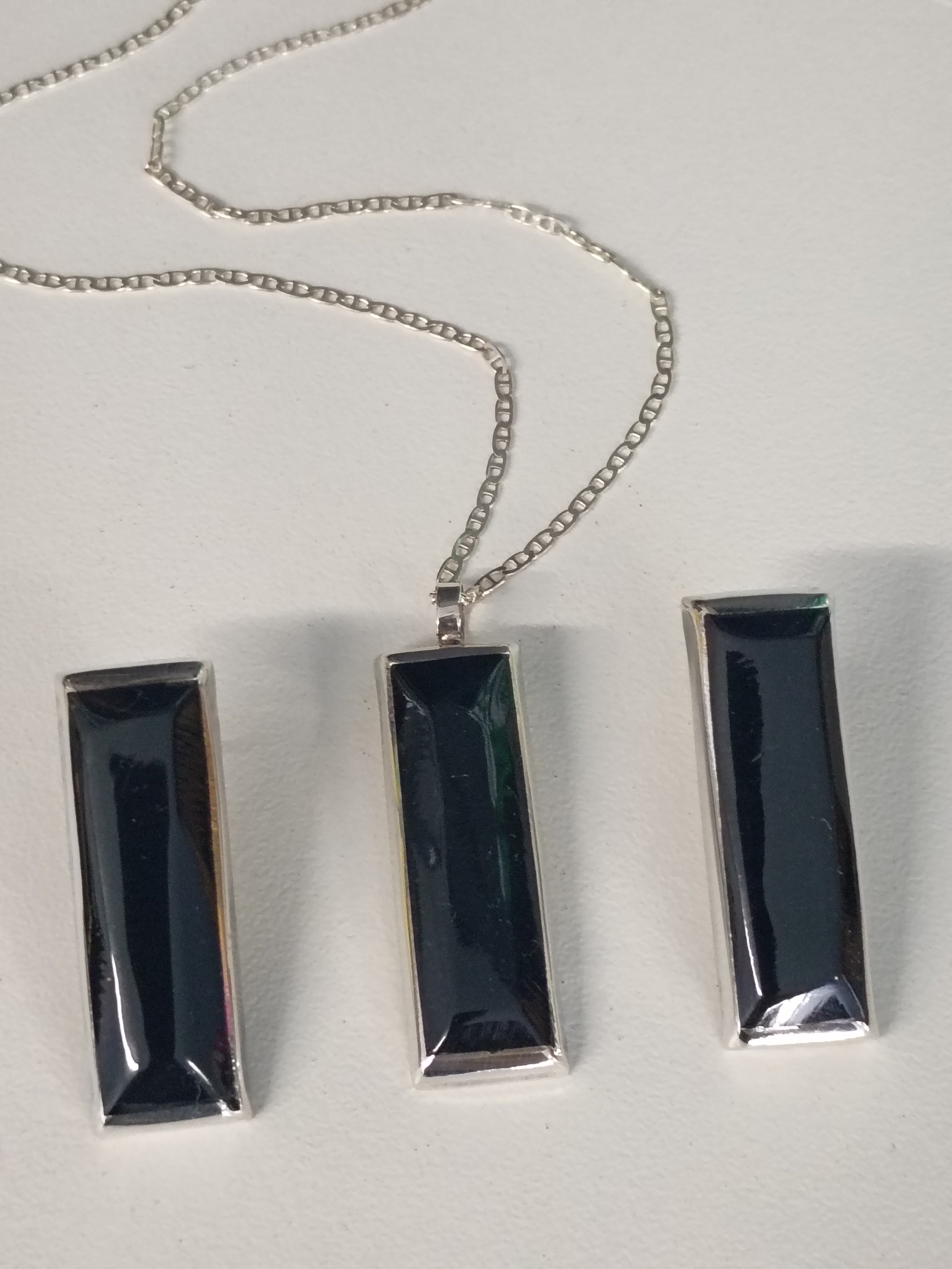 Set Minimalista Rectangular en Color Negro y Plata 925