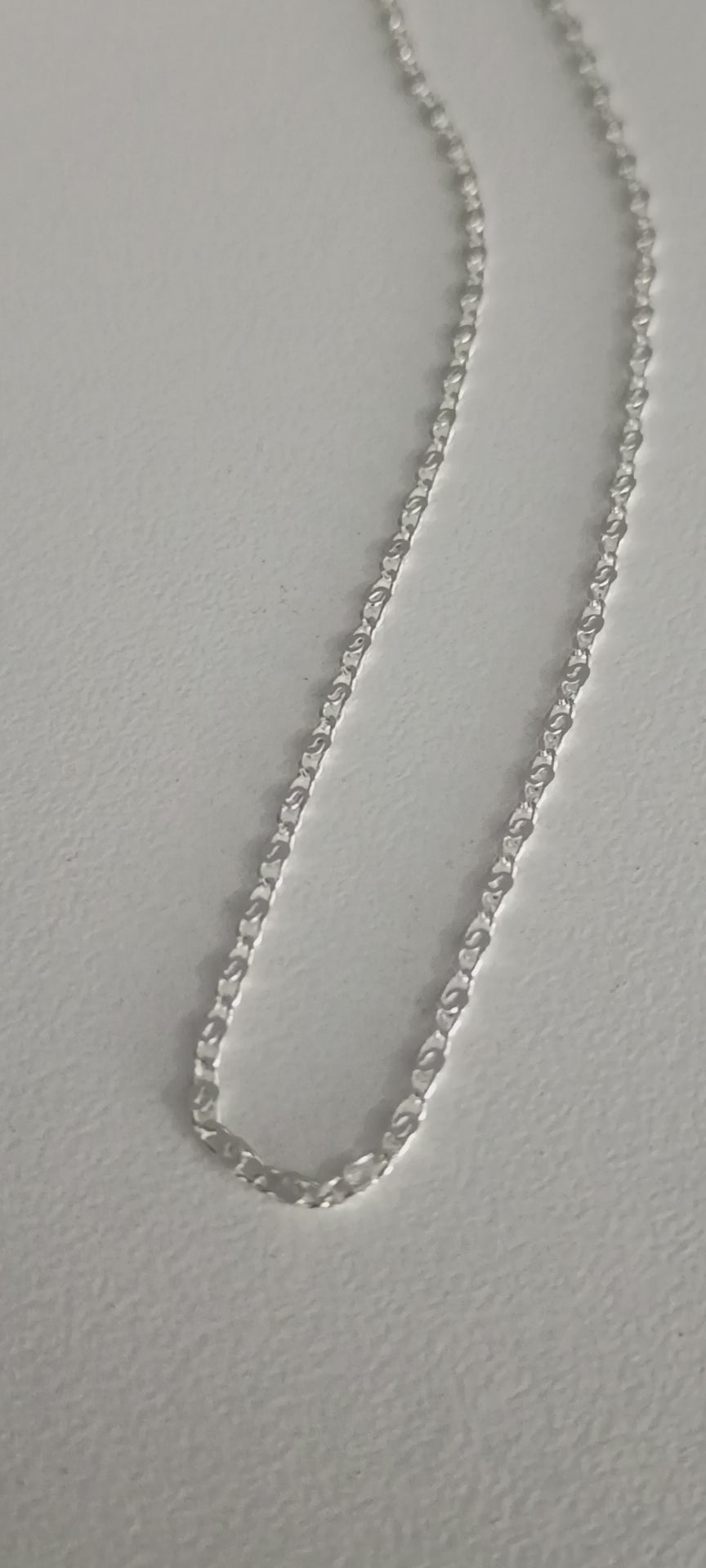 Cadena Liviana Estilo Gucci en Plata 925