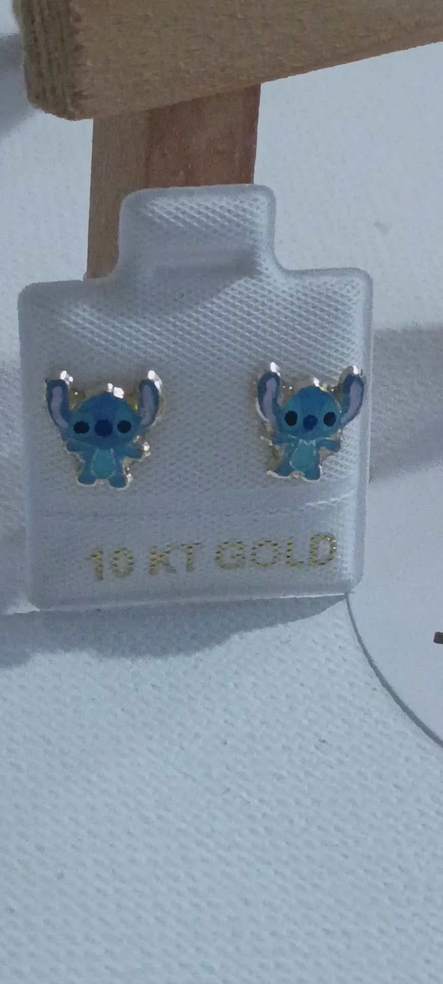 Aretes Diseño Animado en Oro 10K