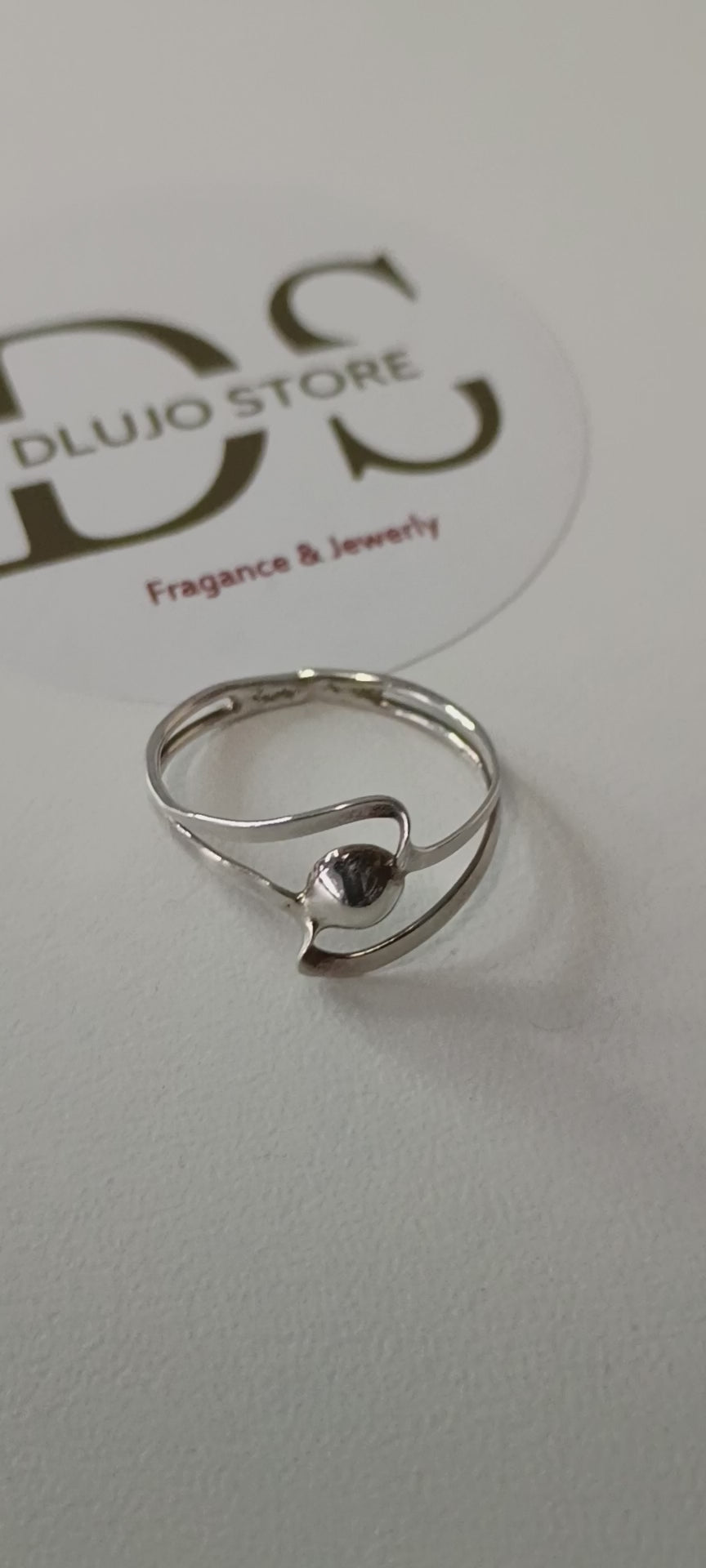 “Orbit” ring in 925 Sterling Silver