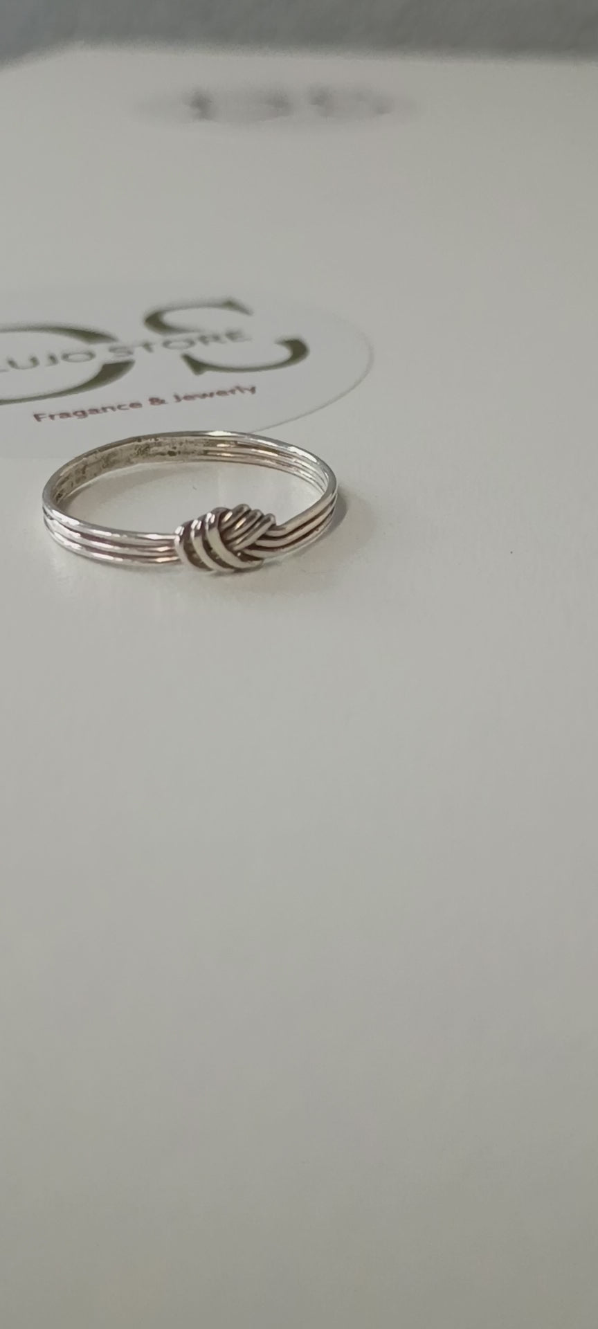 Anillo “Trilogía de Nudo” en Plata de Ley 925