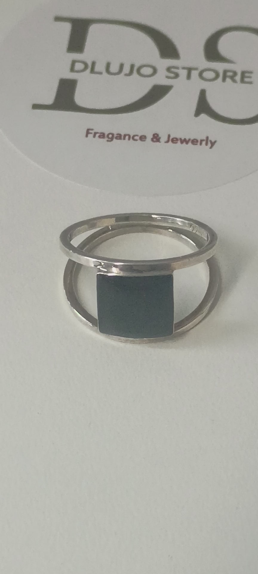 “Inix Dualis” Ring in 925 Sterling Silver