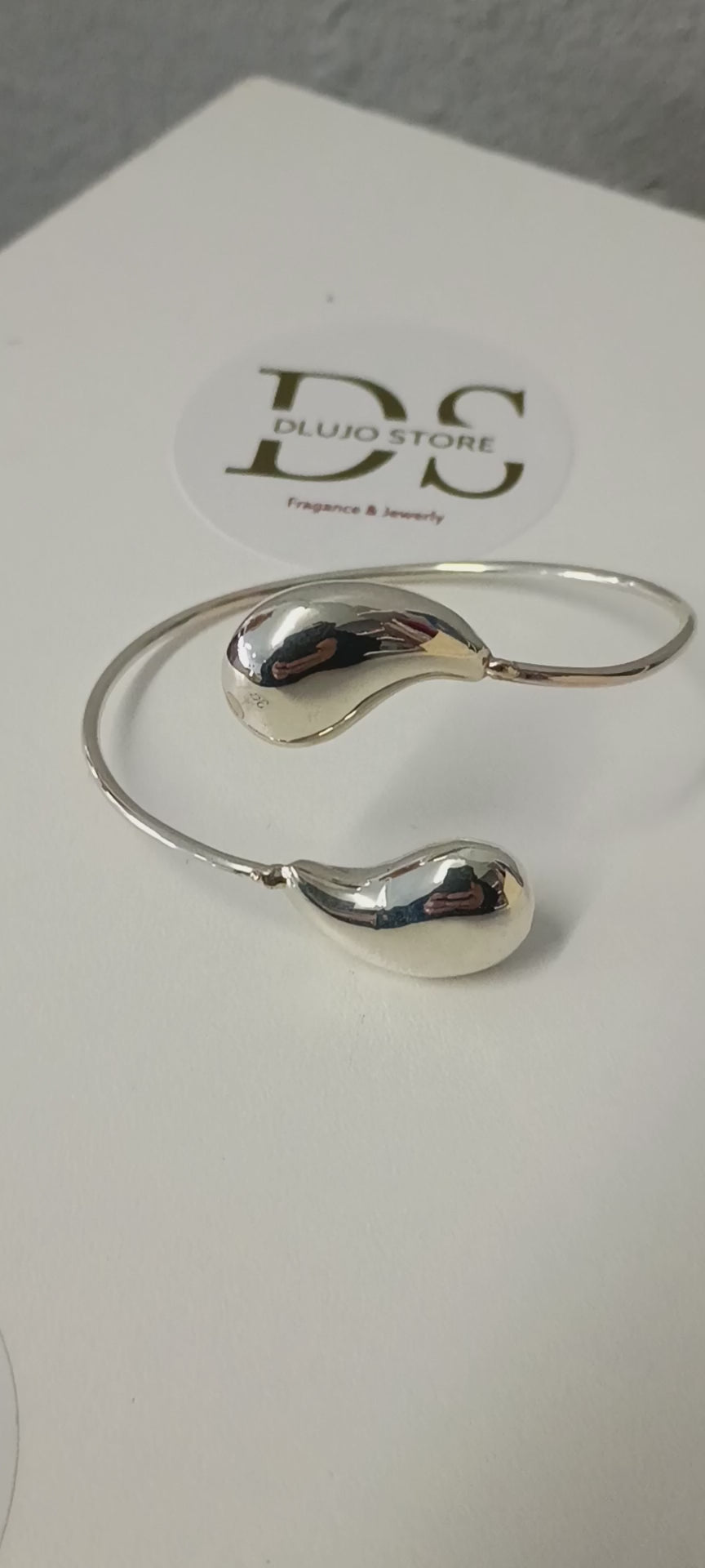 “Organic Drop” Bracelet in 925 Sterling Silver