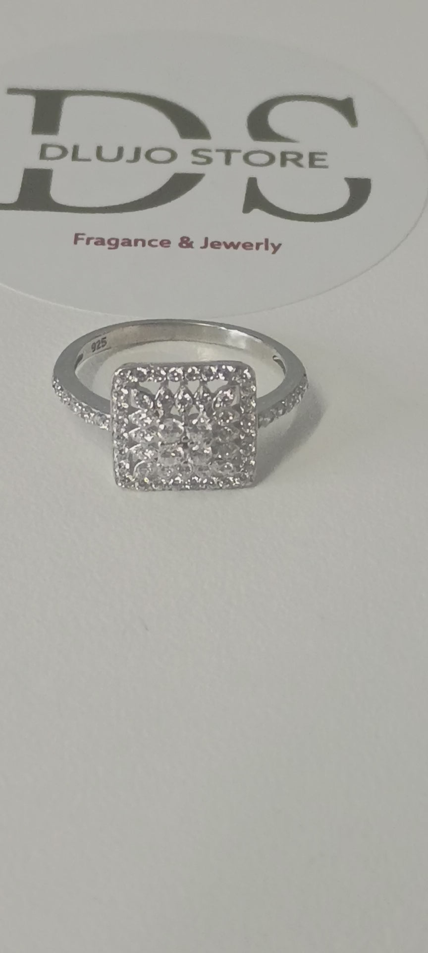 “Perfect Square” Ring in 925 Sterling Silver