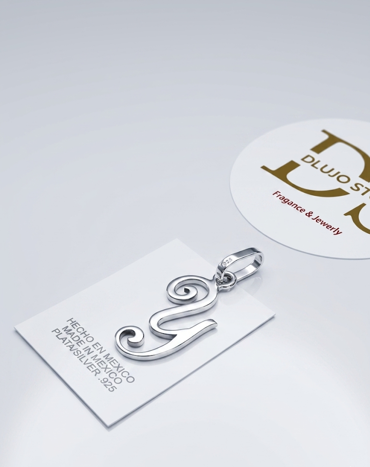 Dije de Inicial "Y" en Plata Ley .925 – Estilo Cursiva Elegante