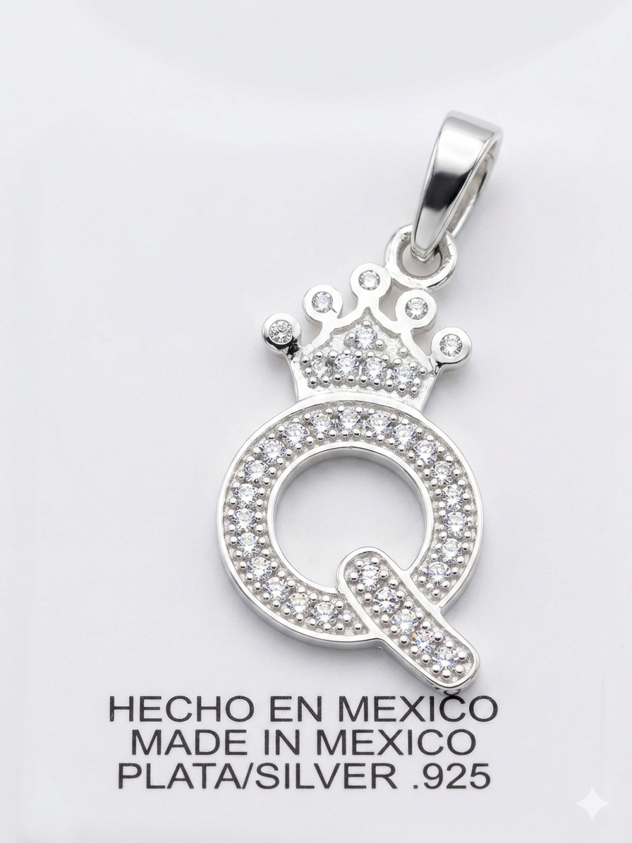 Dije Corona Inicial "Q" – Plata .925 con Circonias