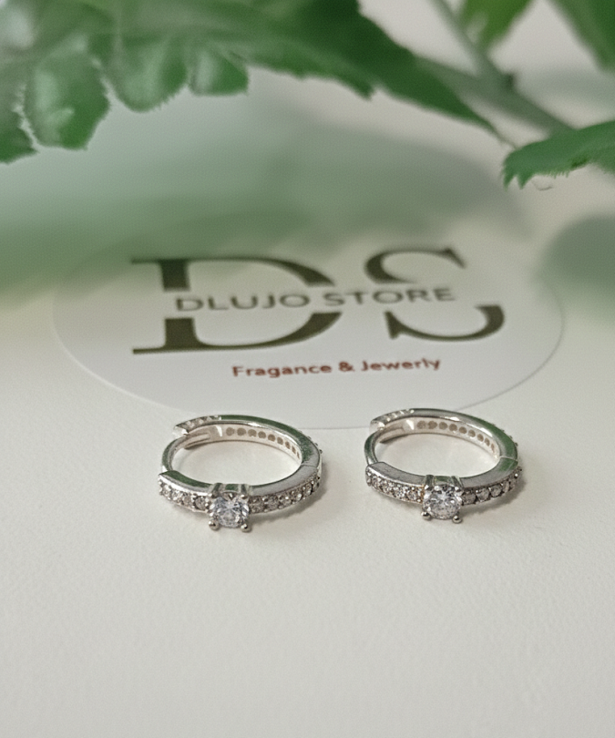 Argollas Huggies "Elegancia Minimalista" – Plata Ley 925
