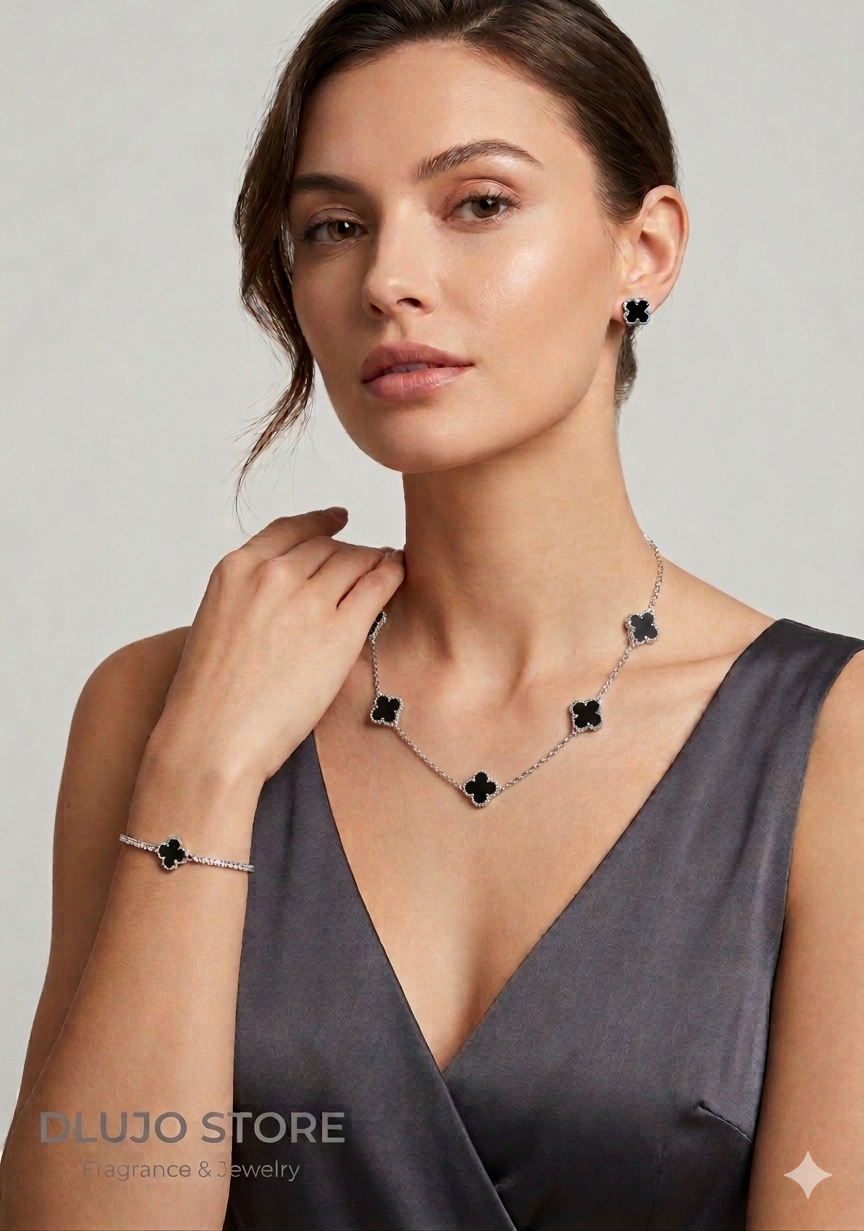 Collar Van Tréboles Negros