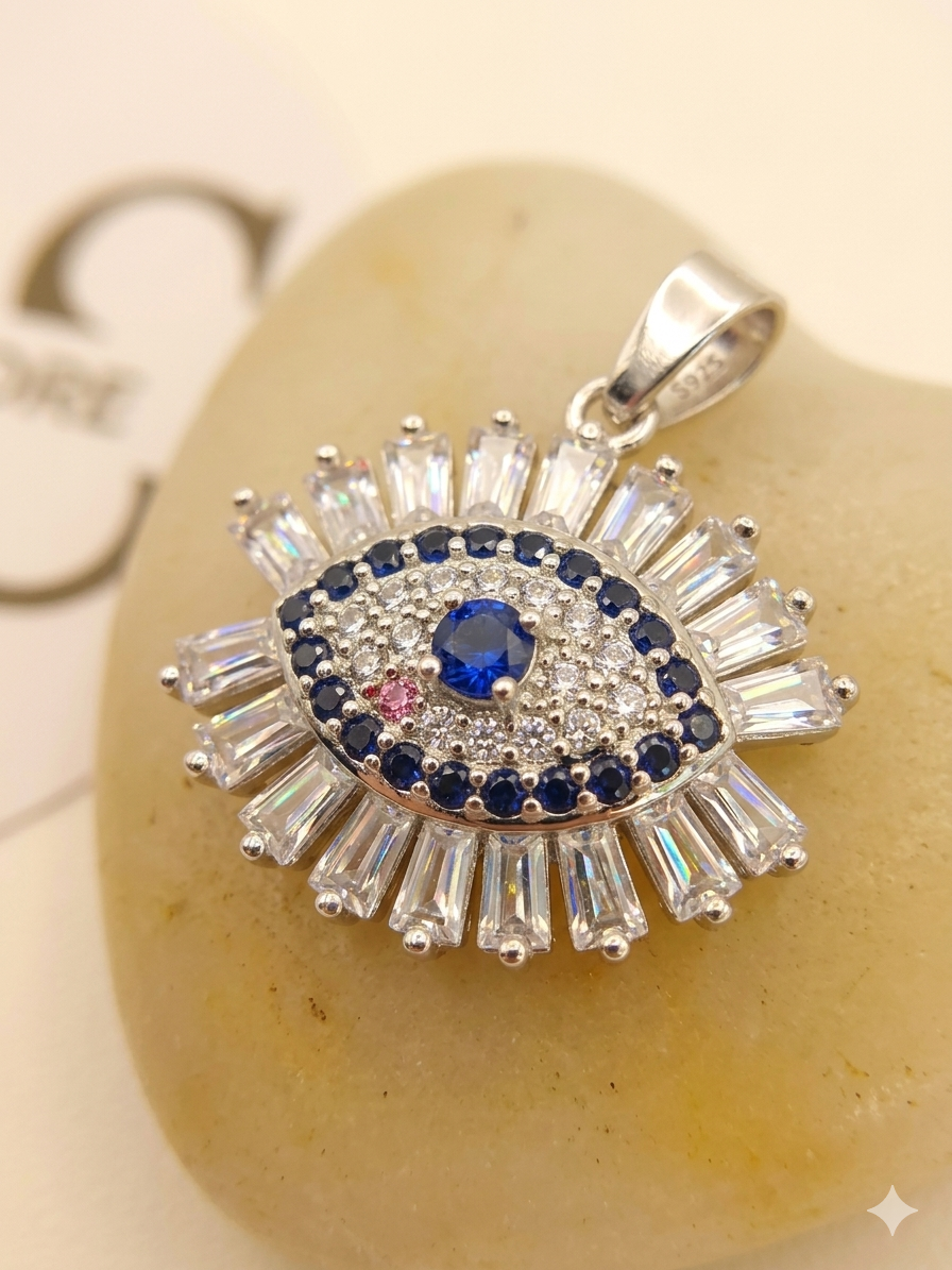 Dije "Ojo Protector" en Plata 925 con Circonias y Cristales Azul Zafiro