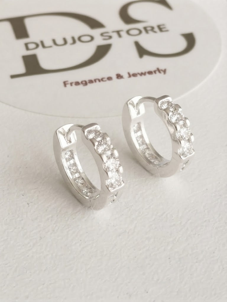 Argollas Huggie de Plata con con Circonias