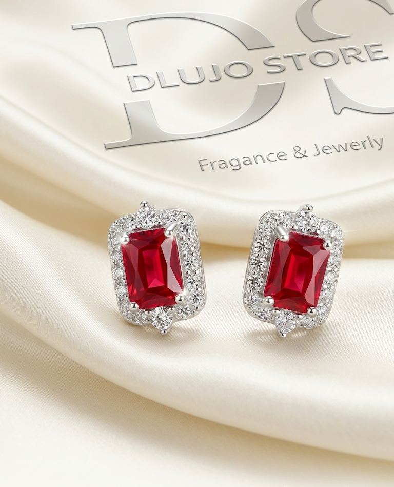 Elegancia Atemporal con Circonias Rojas y Halo de Brillantes