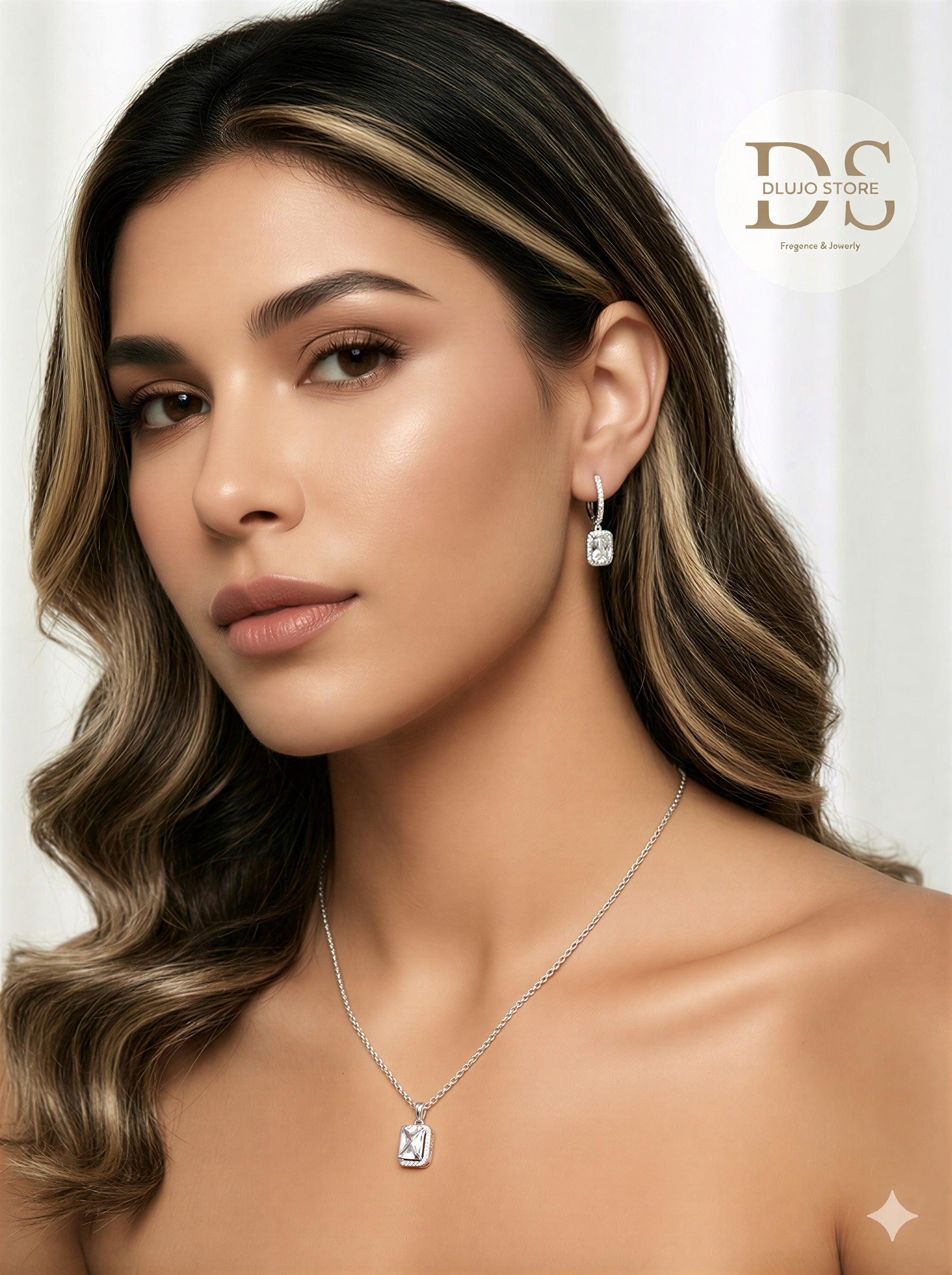 Set de Collar y Aretes de Plata 925 con Corte Princesa